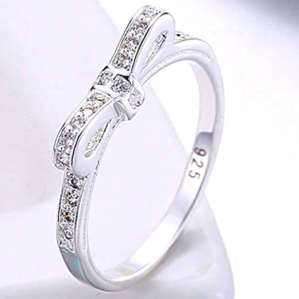 925 Sterling Silver Bow Ring